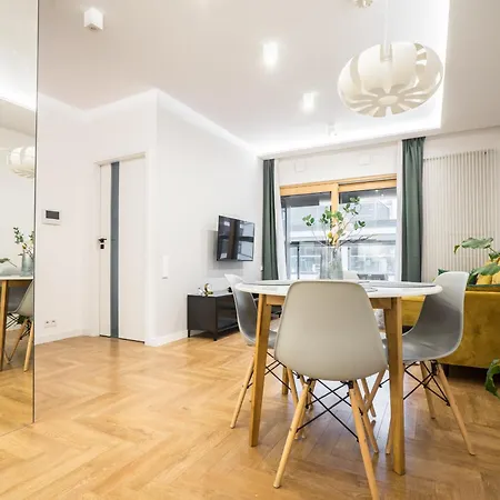 Vipwarsawapartments Amber Mennica Residence Exterior photo