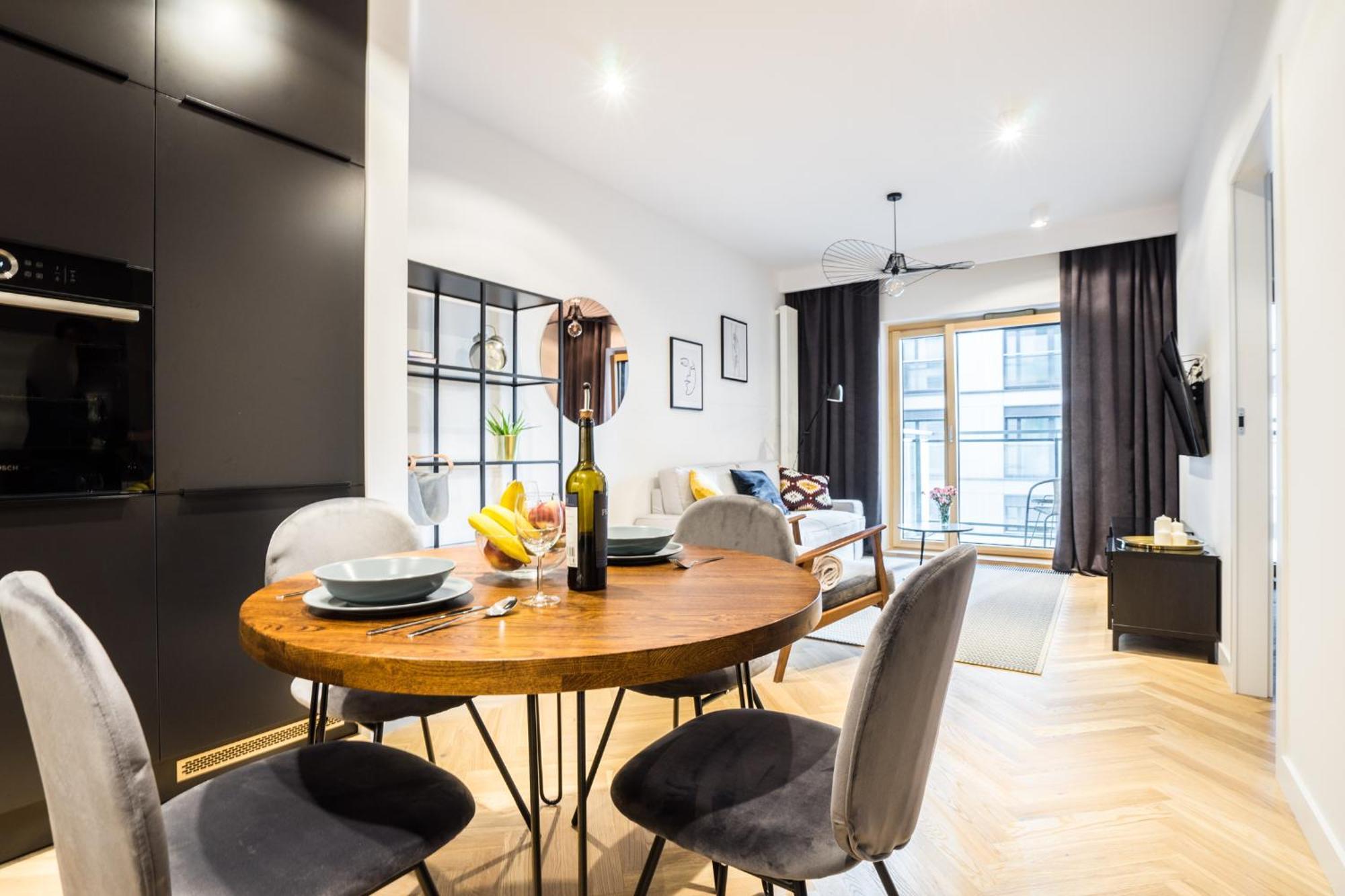 Vipwarsawapartments Amber Mennica Apartment Warsaw